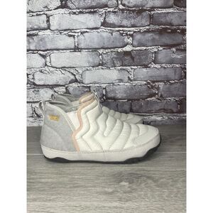 Teva ReEmber Terrain White Poly Grey Suede Mid Booties Women 8M US/38EU 1140212